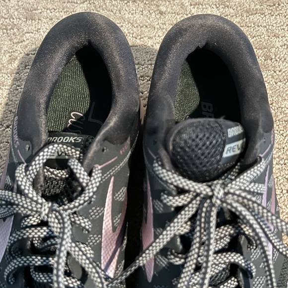 Brooks Revel Running Shoes 8.5 - Picture 5 of 8